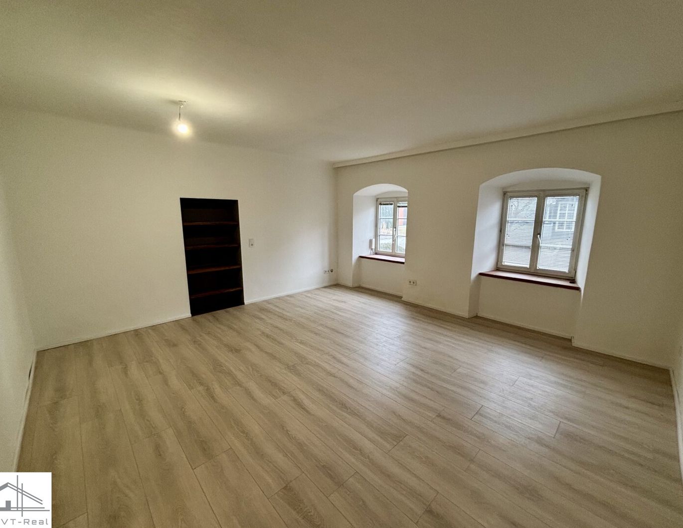 Stilvoll wohnen in historischer Jahrhundertvilla - 3-Zimmer Gartenwohnung