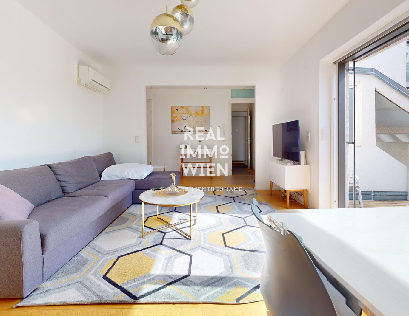 READY TO LIVE- LUXURIÖS MÖBLIERTES SERVICED LOFT-ALL IN-PROVISIONSFREI