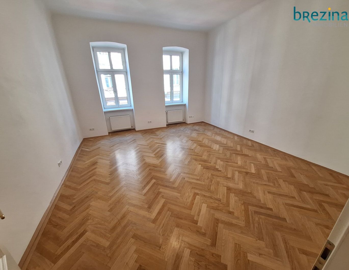 Super Single/Paar-Wohnung Nahe Schubertpark unbefristet