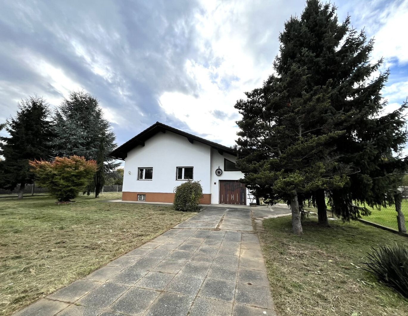 Graz - Nähe BRG Klusemann: Haus mit Sanierungsbedarf und teilbarem Grundstück! Gestalten Sie Ihr leistbares Zuhause!