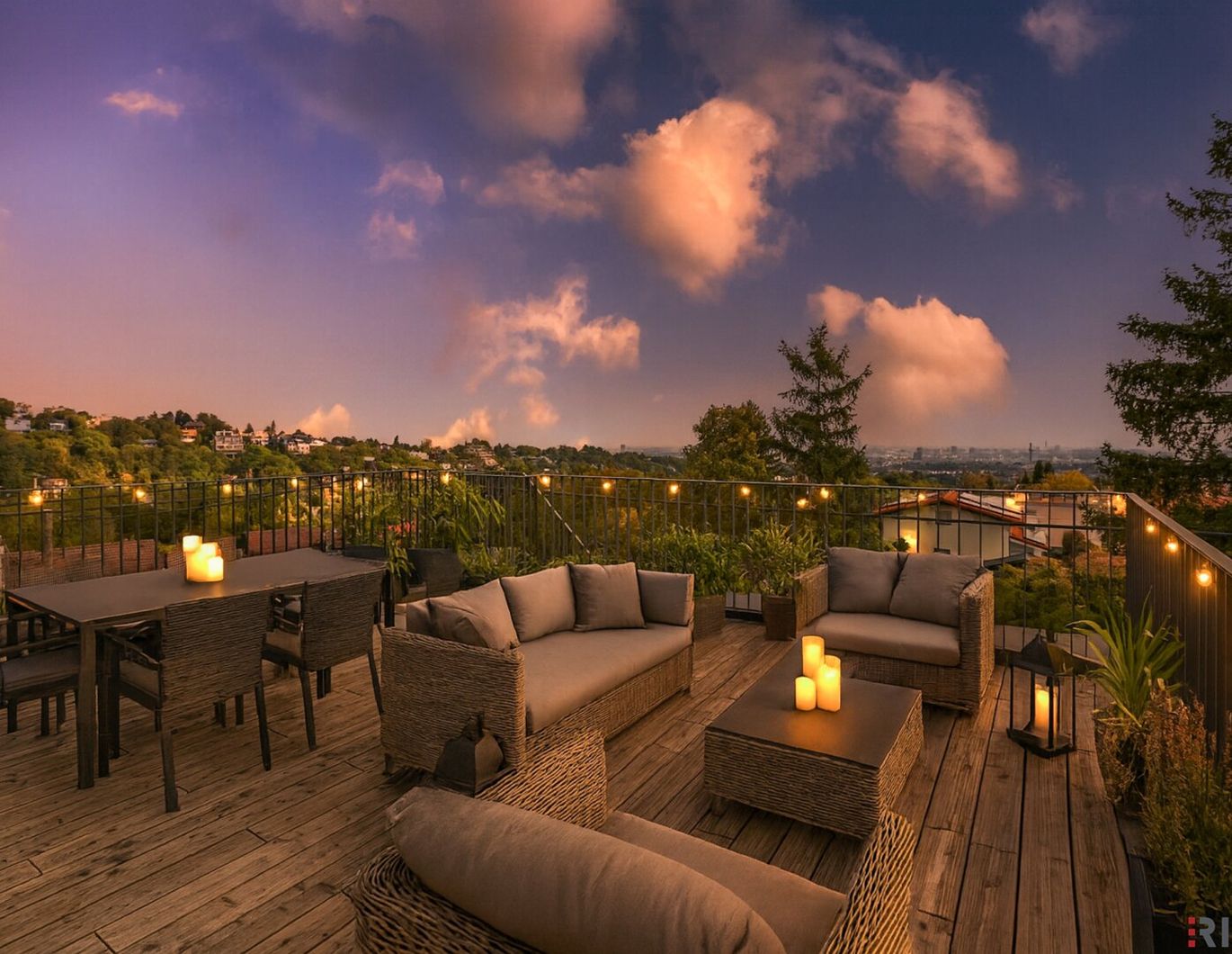 MINI VILLA AM HACKENBERG MIT CA. 37m² DACHTERRASSE UND IMPOSANTEM WEITBLICK AUF DIE CITY - EIGENGRUND IM KLEINGARTEN - GANZJÄHRIG BEWOHNBAR