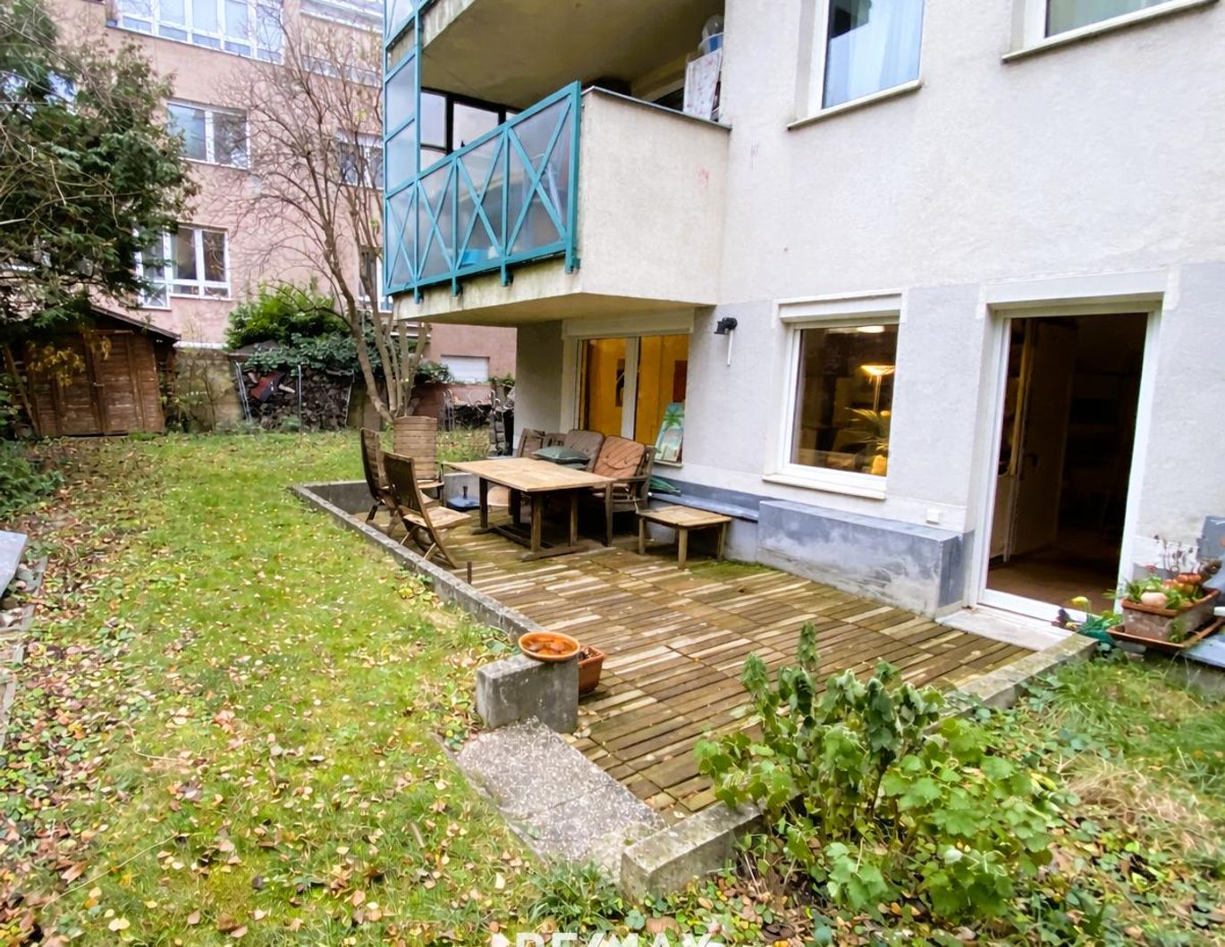 3 Zimmer-Gartenwohnung mit 185 m² Eigengarten am Fuße des Wilhelminenbergs