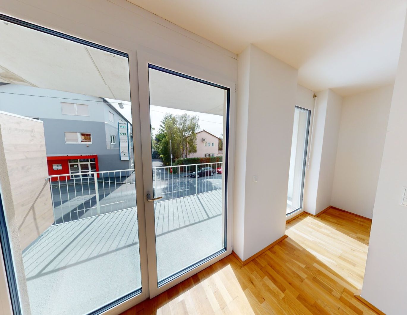 Moderne 2-Zimmer-Wohnung in zentraler Lage von Graz mit großzügigem überdachten Balkon & praktischer Raumaufteilung & zusätzlichem Kellerabteil - ideal für Singles und Paare