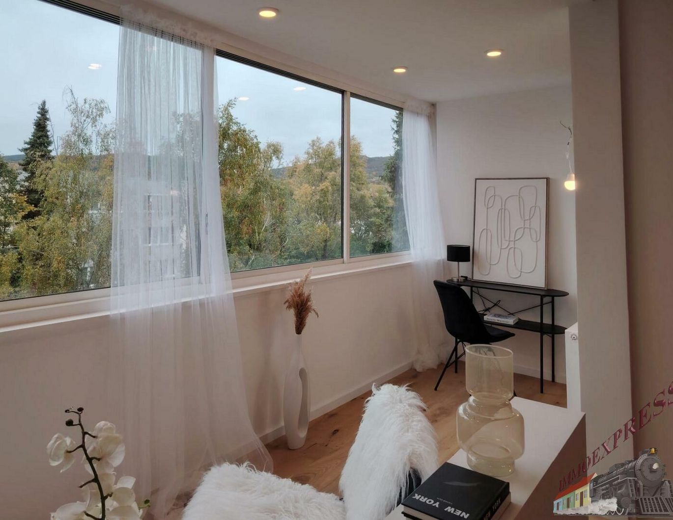 Helle 3-Zimmer-Wohnung mit tollem Ausblick in ruhiger Lage - top saniert!