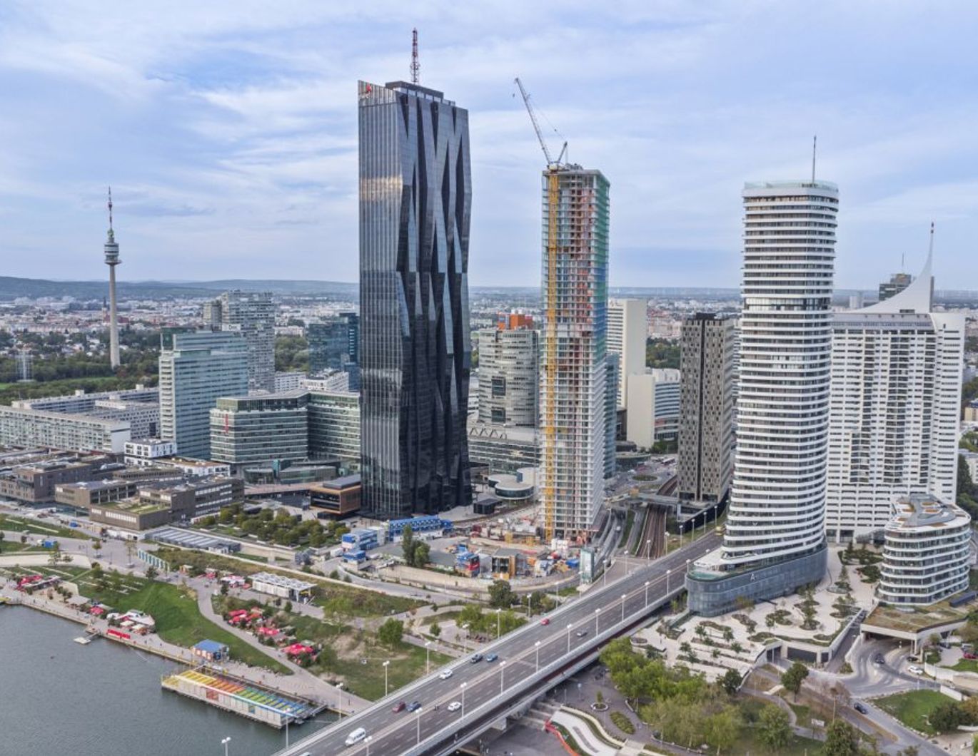 ++ EXKLUSIVE AUSSICHT ++ SKYLINE LUXUS mit Video