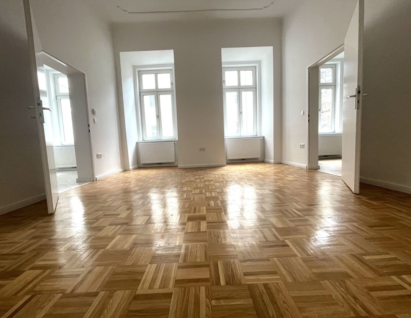 Gemütliche 2 Zimmer Wohnung in hofseitige Ruhelage nähe Rochusmarkt