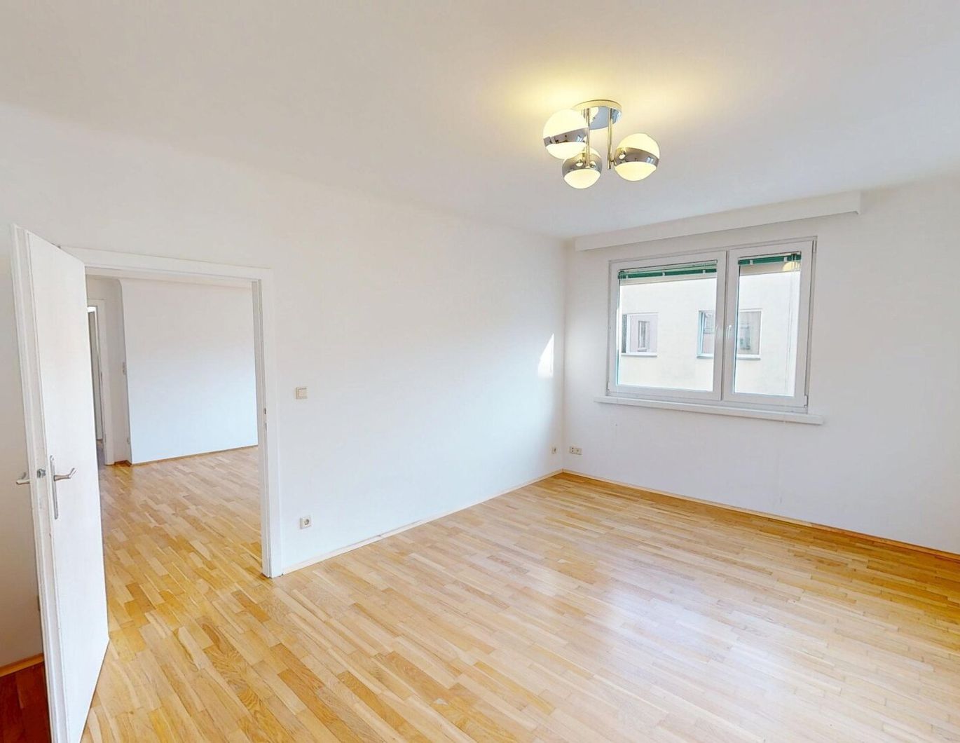 Sonniger Neubau im Karmeliterviertel | Sanierungskonzept | Lift | Gemeinschaftsgarten | 360°-Tour