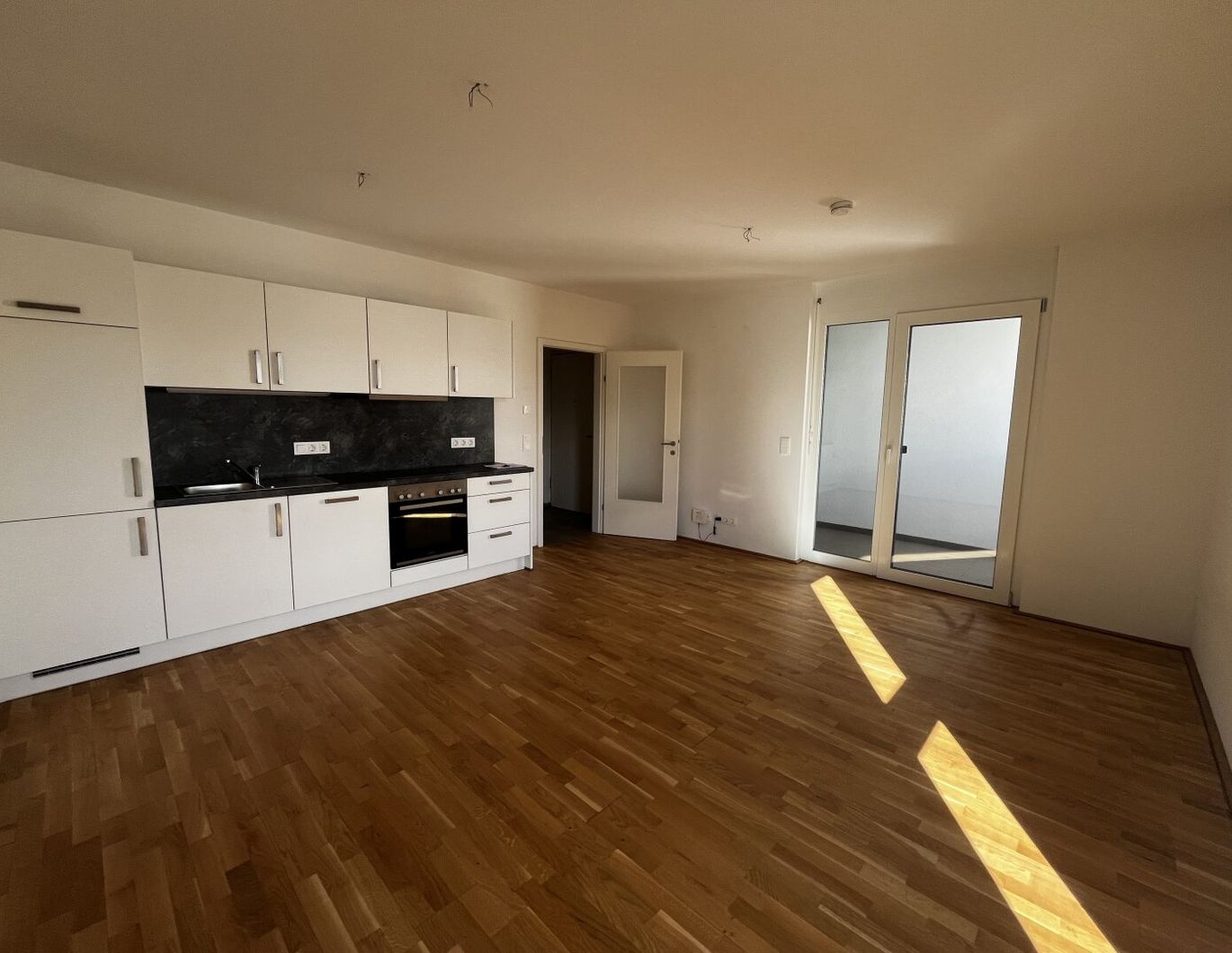 Zentrale Citywohnung bei der TU Graz - modern, hell & mit Terrasse