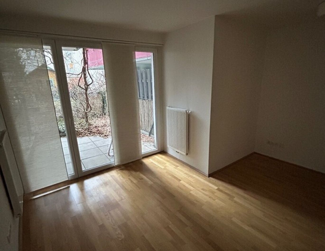 Schöne 2 Zimmerwohnung mit kleinem Garten