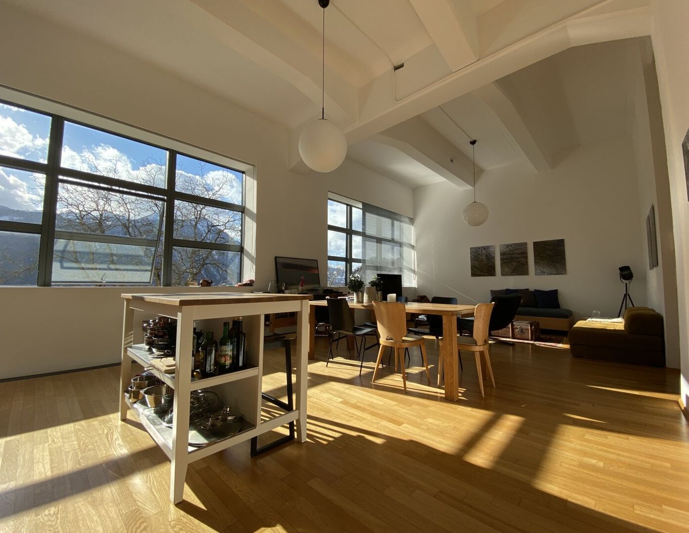 Wohnen mit Galerie-Flair: Große 3-Zimmerwohnung in Nüziders zu vermieten!