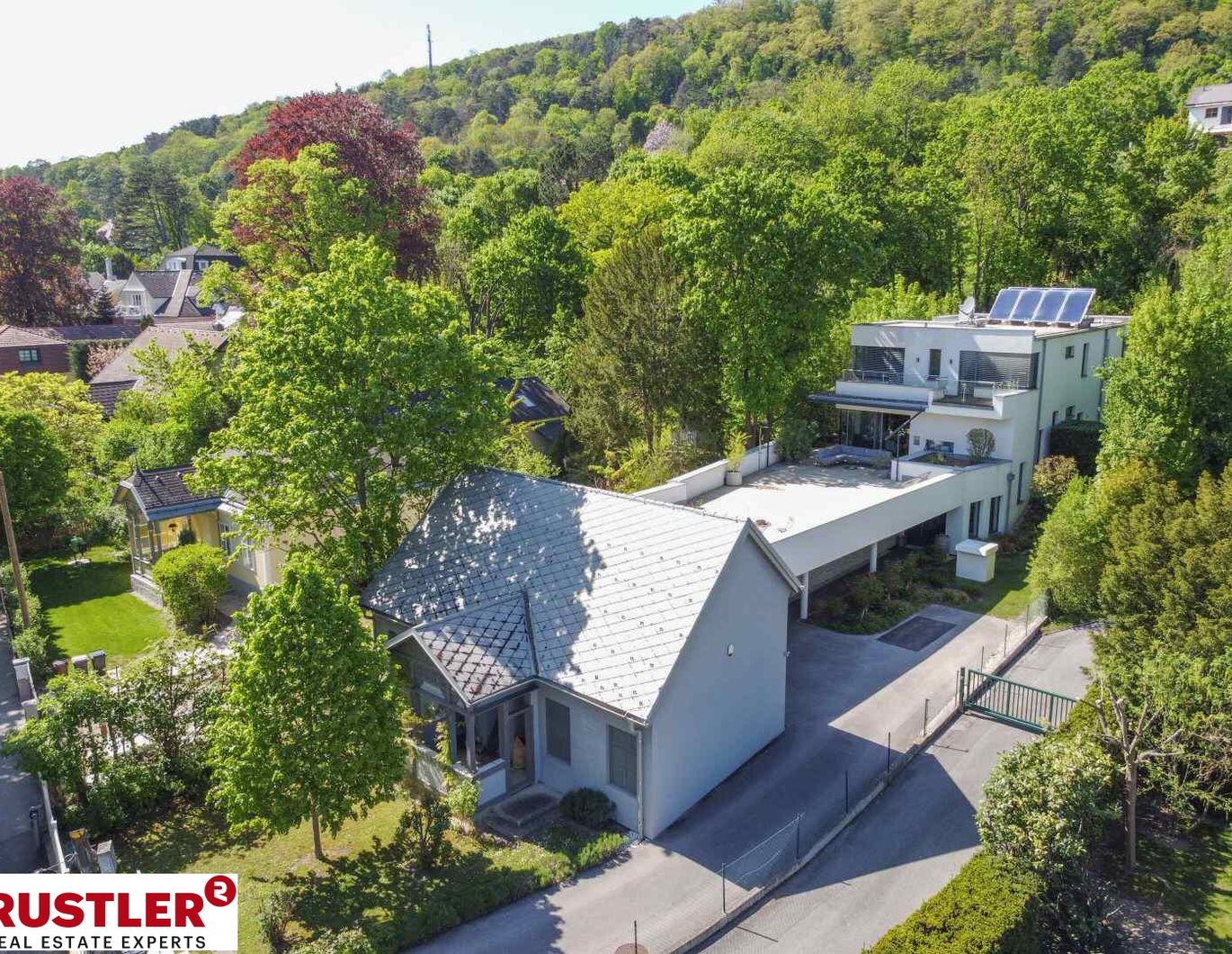 Einziehen & Aufatmen: Premium Villa mit Charm & Weitblick
