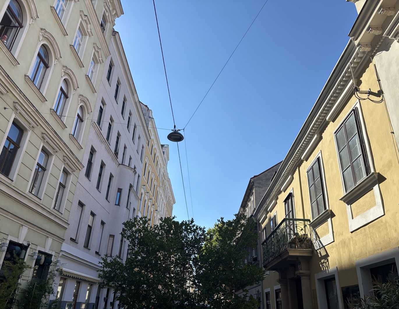 Wohnen im Biedermeierhaus Nähe Theater!