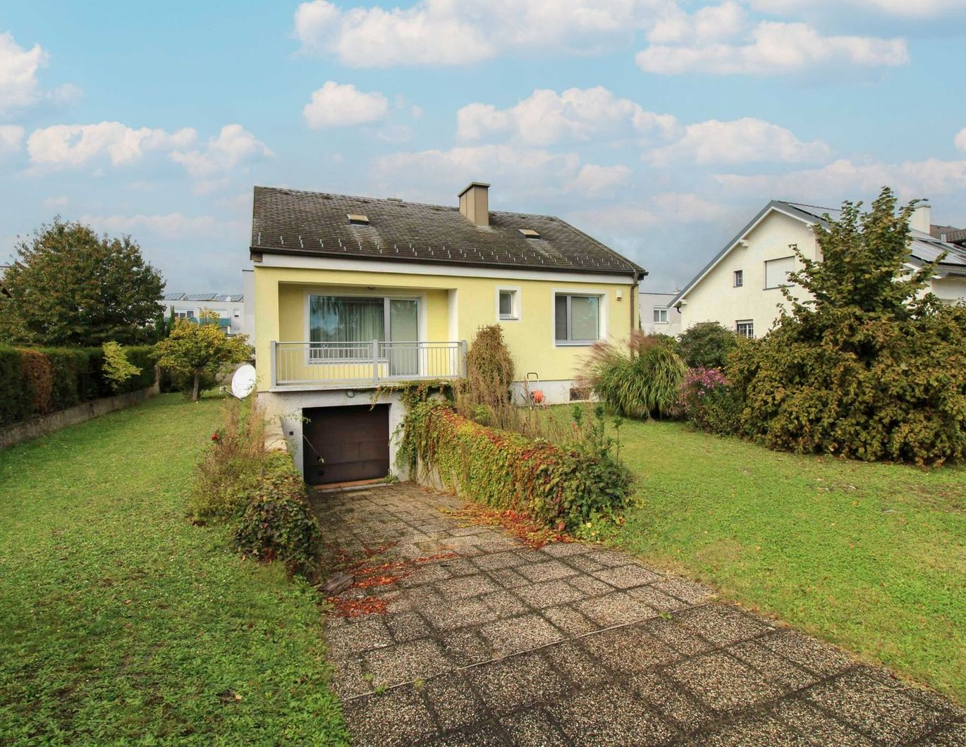 Gepflegter Bungalow mit großem Garten, Garage und guter Raumaufteilung in zentraler Lage von Kittsee