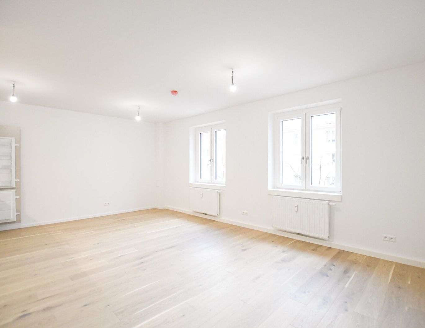 Erstbezug nach Sanierung: Schöne 2 Zimmer-Wohnung nahe Meidling Bahnhof