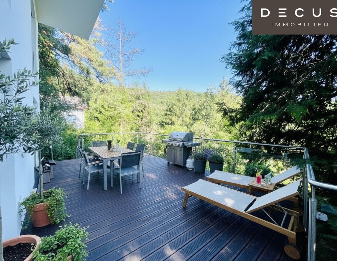 EINFAMILIENHAUS IM GRÜNEN - WALDIDYLLE IN WIEN - TERRASSEN GARTEN STELLPLATZ