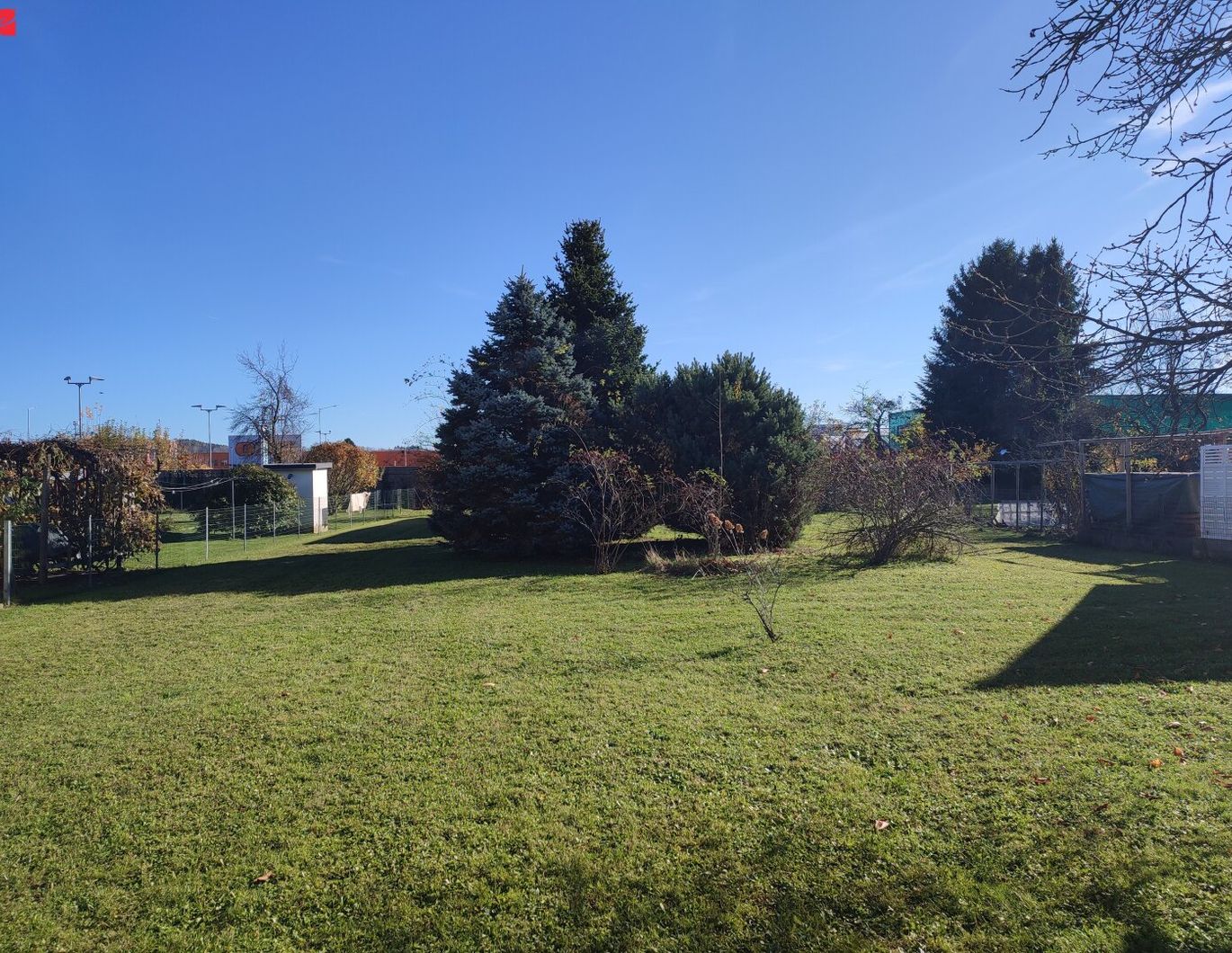 Ebenes Baugrundstück in einer ruhigen Seitenstraße!