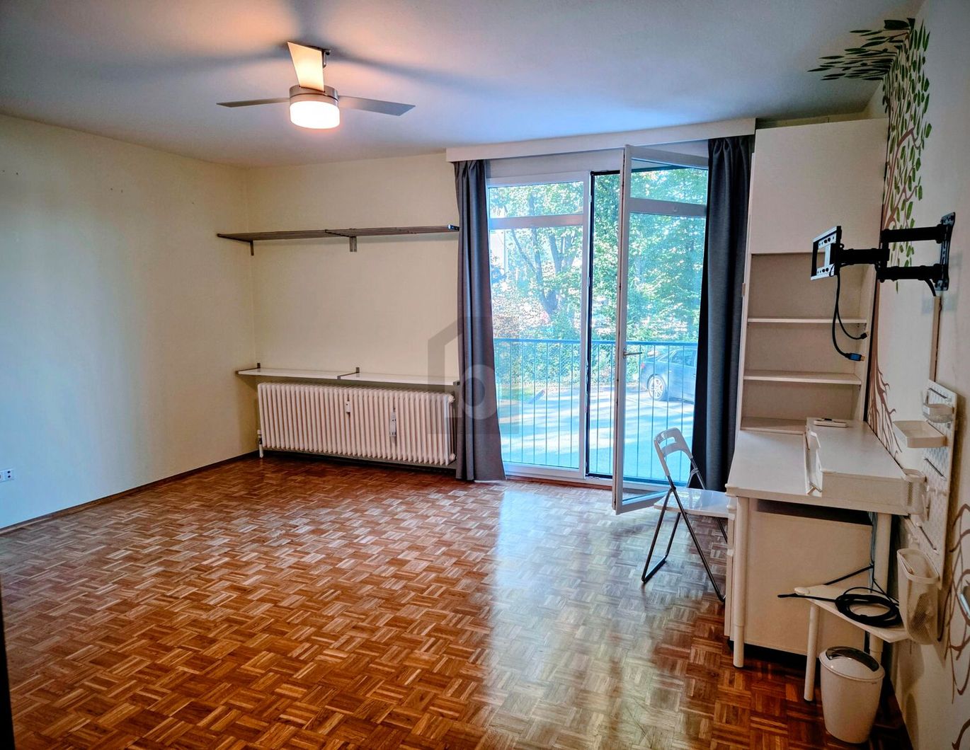 GEMÜTLICHE SINGLE WOHNUNG MIT PARKPLATZ IN ANDRITZ