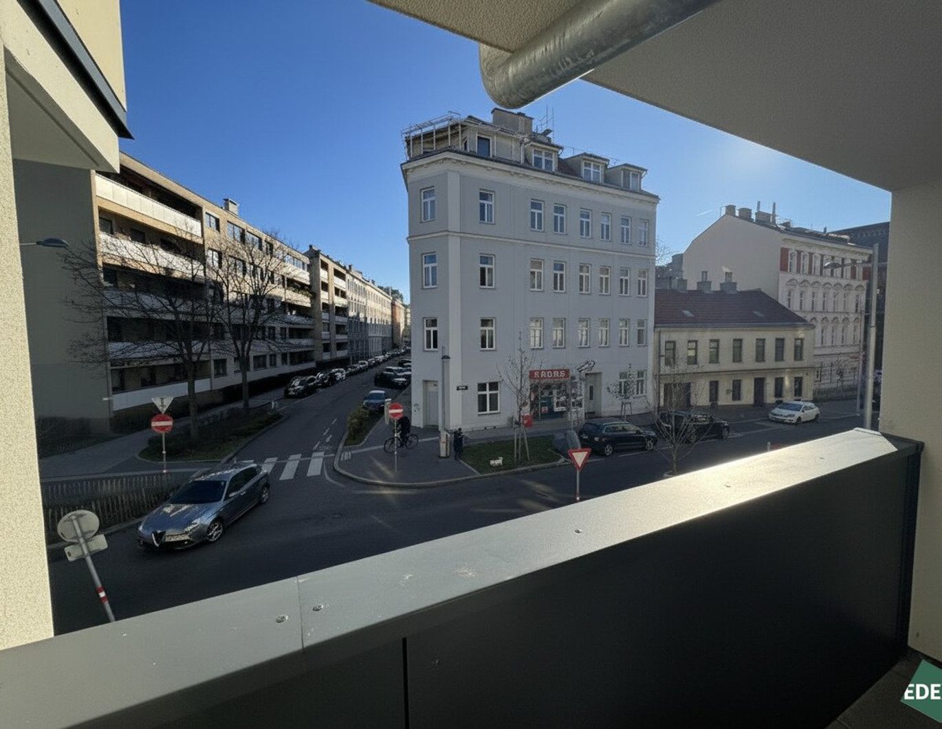 Moderne 2-Zimmer Wohnung mit Loggia nahe U3 Kendlerstraße