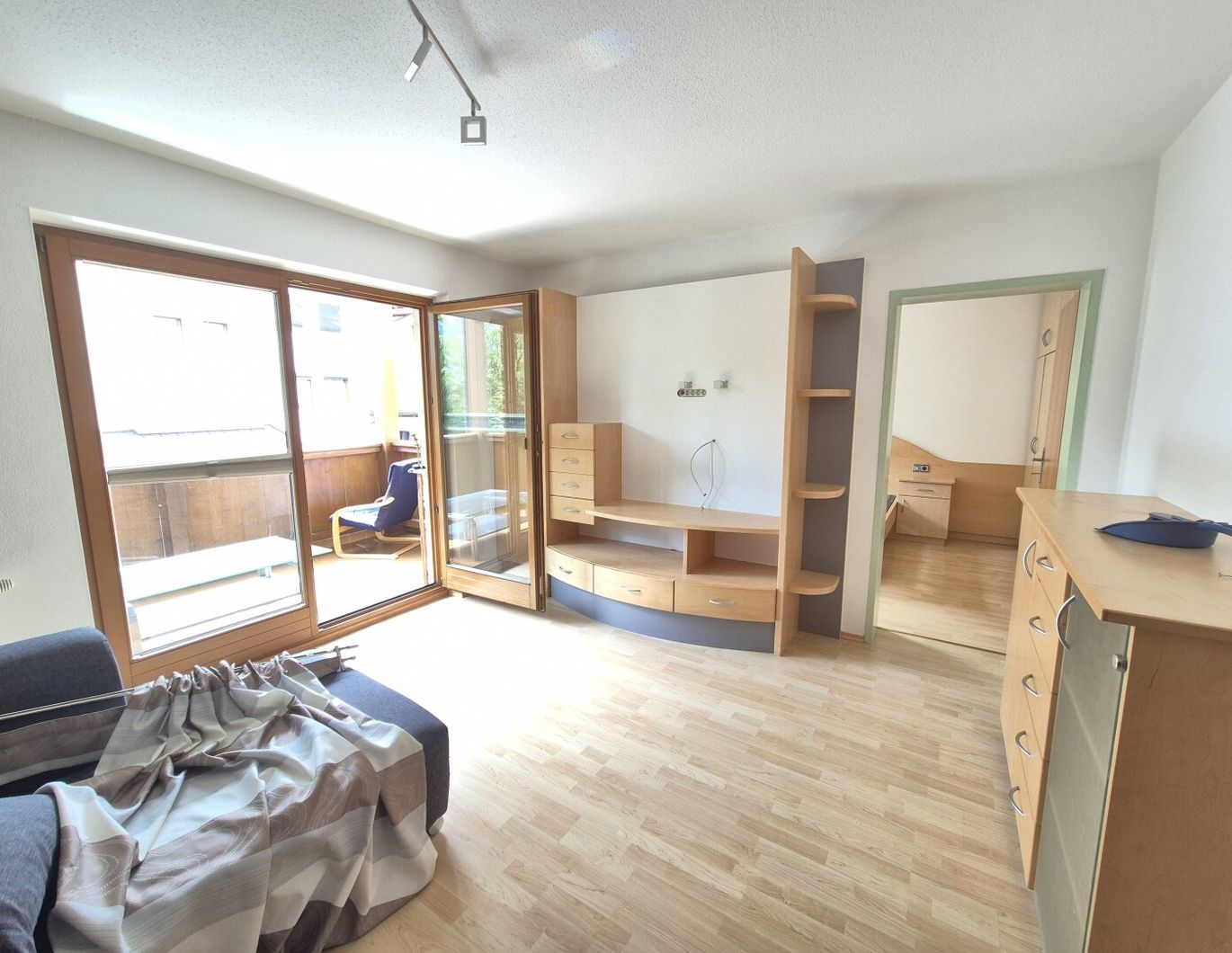 Gepflegte 4-Zimmer-Wohnung mit 2 Balkonen in Toplage