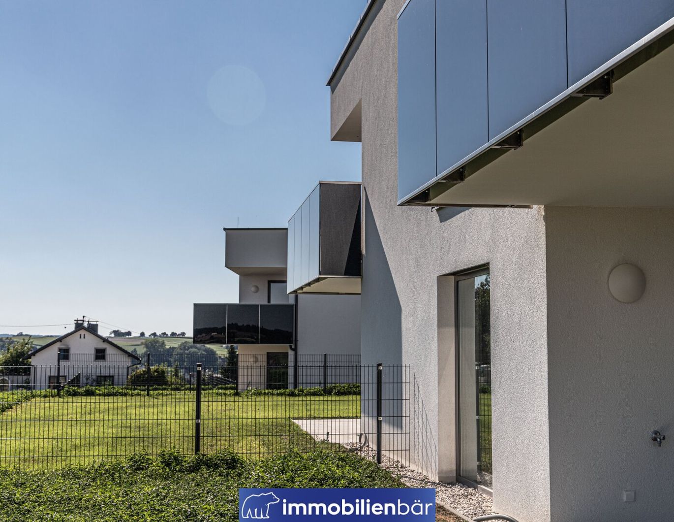 Attraktive Anlageimmobilie - vermietete helle 2 Zimmer Gartenwohnung