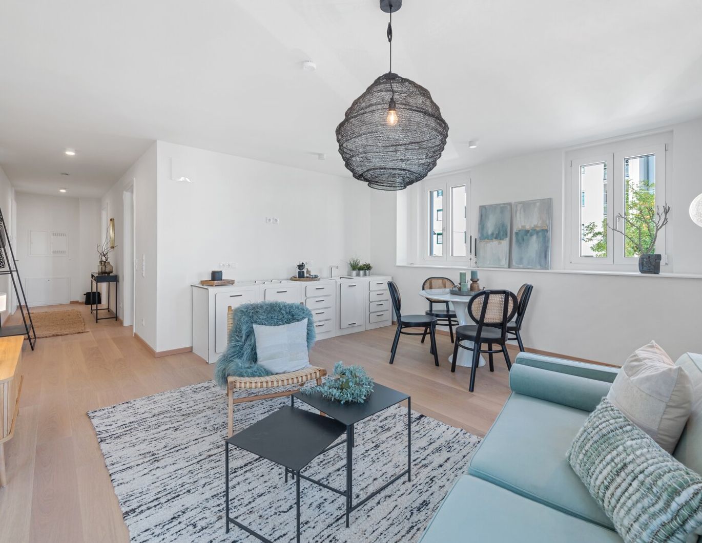 TRAUMHAFTE 2-ZIMMER-WOHNUNG MIT LOGGIA IN SÜD AUSRICHTUNG