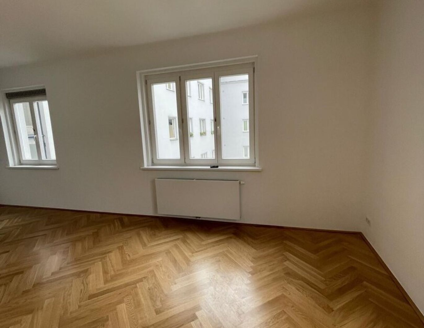 SCHOTTENRING | Perfekt geschnittene 2-Zimmer-Wohnung