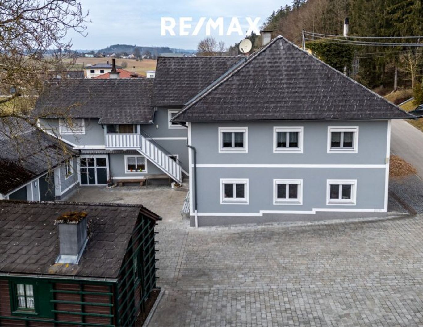 Zweifamilienhaus mit Werkstatt Nähe Schwanenstadt zu kaufen / rückmiet-verkaufen / mieten