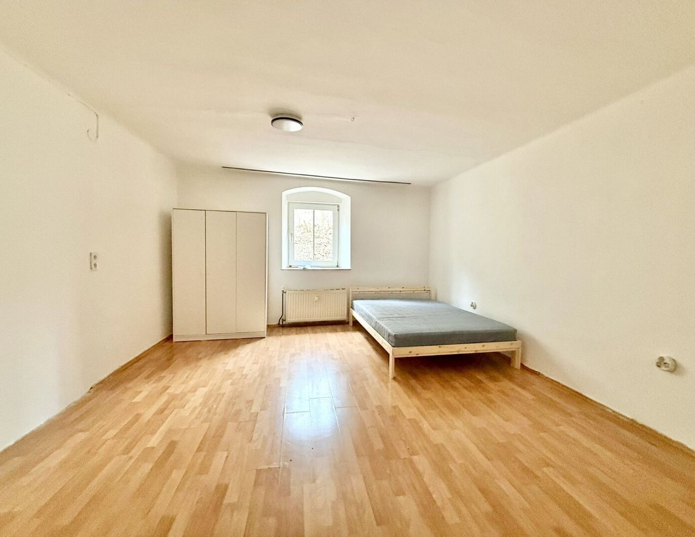 Möblierte, günstige Mietwohnung - Sofort einziehen!