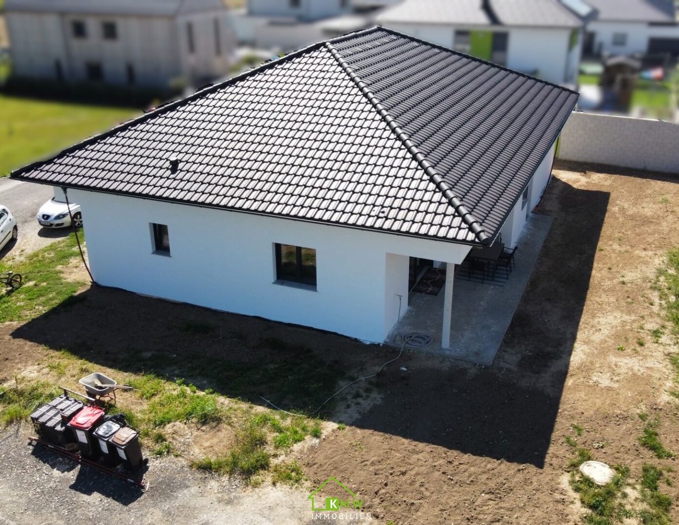 Familienfreundlich: moderner, großzügiger Bungalow in ruhiger Lage