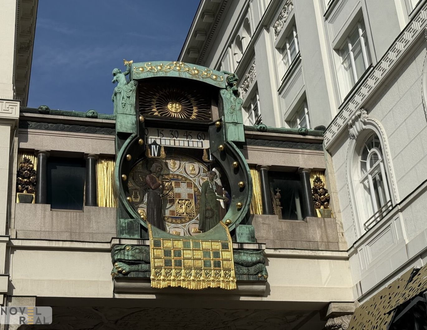 Stilvoll wohnen über den Dächern der Stadt - Möblierte 2-Zimmer-Residenz in Toplage