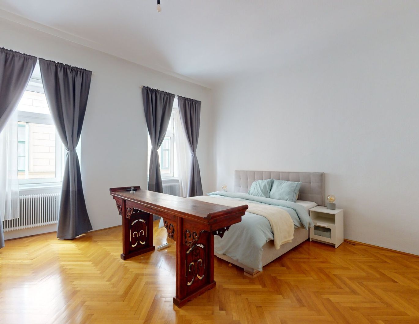 4-Zimmer-Altbauwohnung direkt am Spittelberg