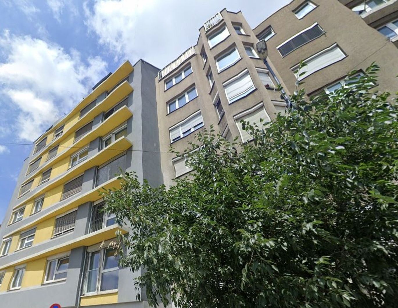 Moderne 2-Zimmer-Wohnung mit ruhiger Terrasse und Dachgarten -  in U-Bahn-Nähe!