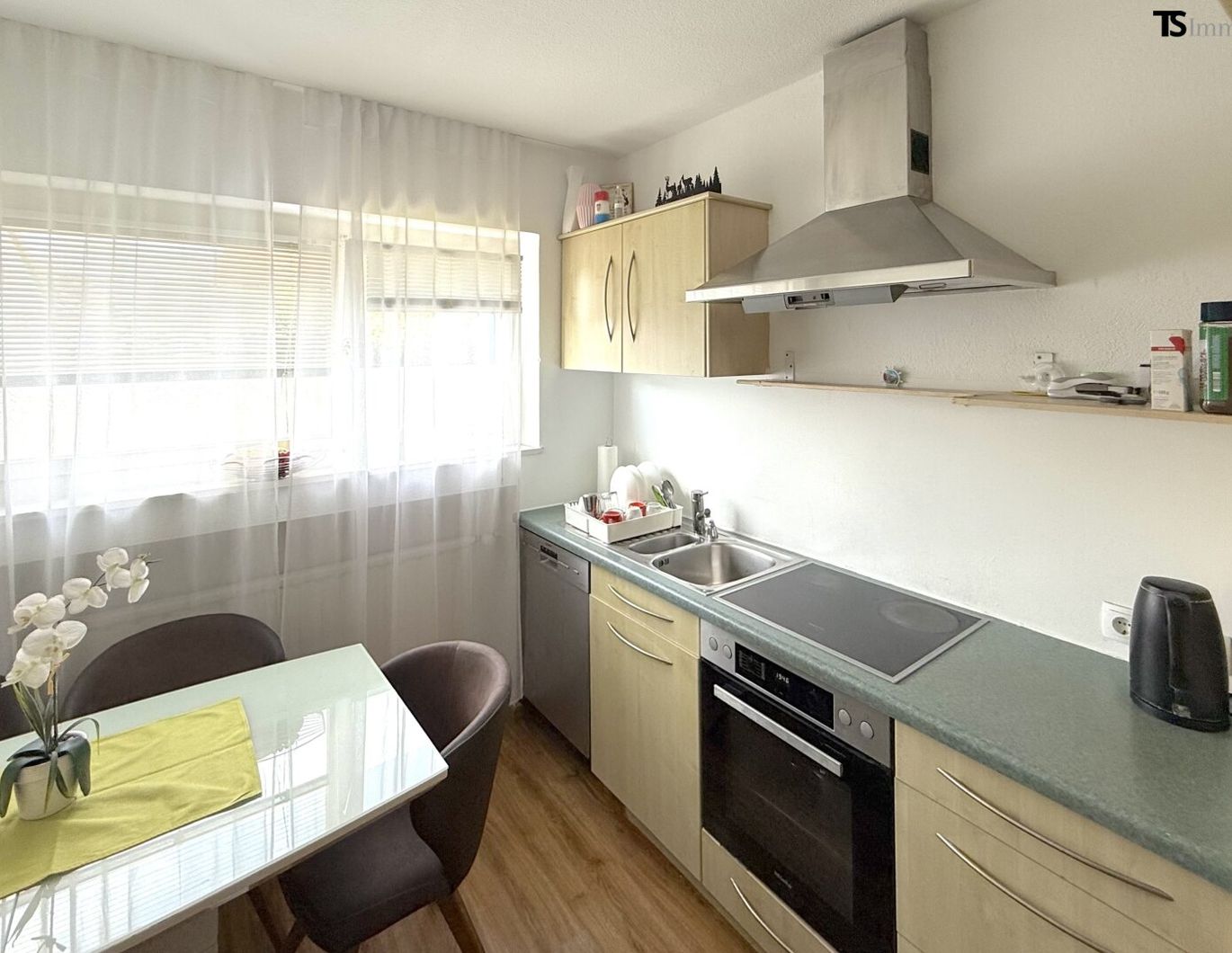 Feldkirch-Tisis: charmante 3,5-Zimmer-Wohnung mit ca. 74,75 m² mit kleinem Balkon 2,4 m2 - nähe LKH - grenznah zu FL/CH