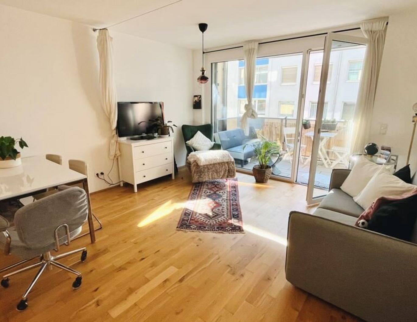 Schöne 2-Zimmer-Wohnung mit Balkon in 1050 Wien