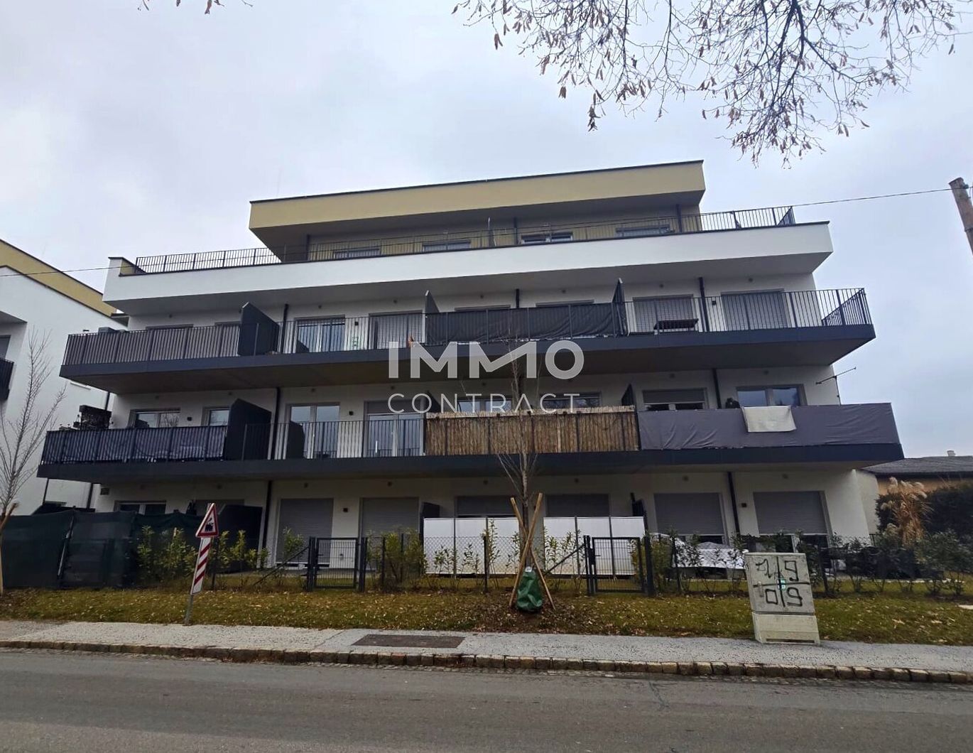 Neuwertige 2 Zimmer mit großem Balkon - Pirchäckerstraße 36 - Top 18