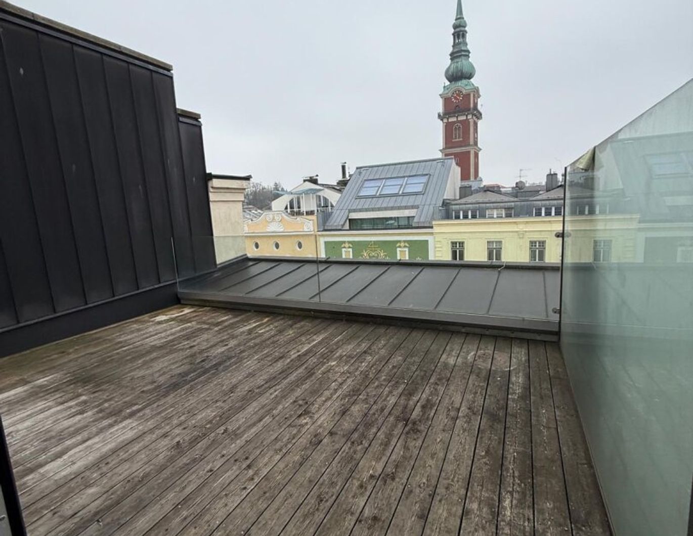 Moderne Etagenwohnung in Ried im Innkreis - Ihr neues Zuhause mit 2 Terrassen!