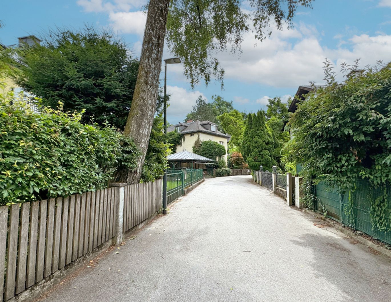 Familie Willkommen! Haus mit 3 Wohneinheiten und viel Potenzial in Aigen