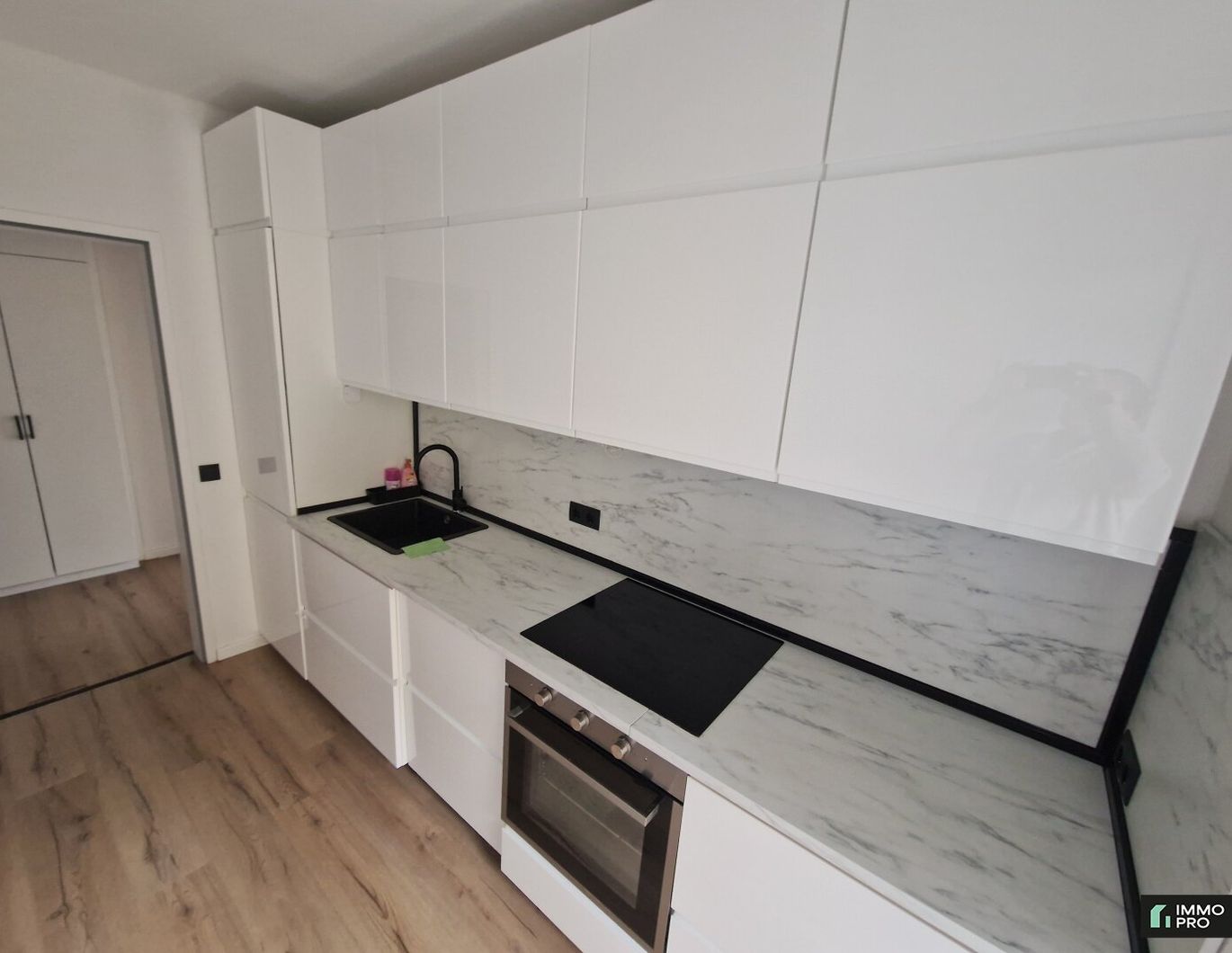 Tolle 3 -Zimmer-Wohnung mit Parkplatz in Mariatrost - zu vermieten! Die Heizkosten und der Parkplatz sind im Gesamtpreis bereits inkludiert!