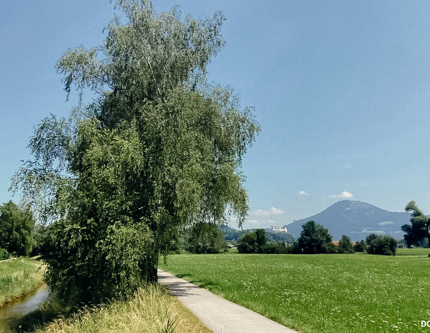 SALZBURG STADT, FAMILIENHIT MAXGLAN-WEST: 4 Zimmer, XXL Hobbyraum, Eigengarten, Garage