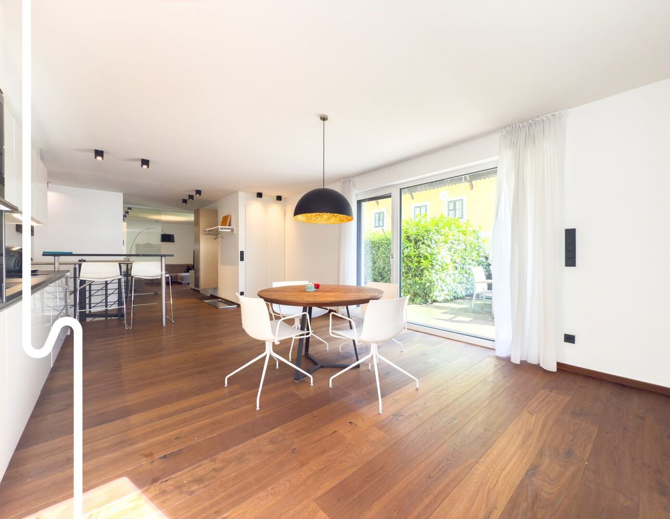 LA MAISON MORZG | Edle Garten-Maisonette mit Design-Interieur & Garten | 2 Parkplätze