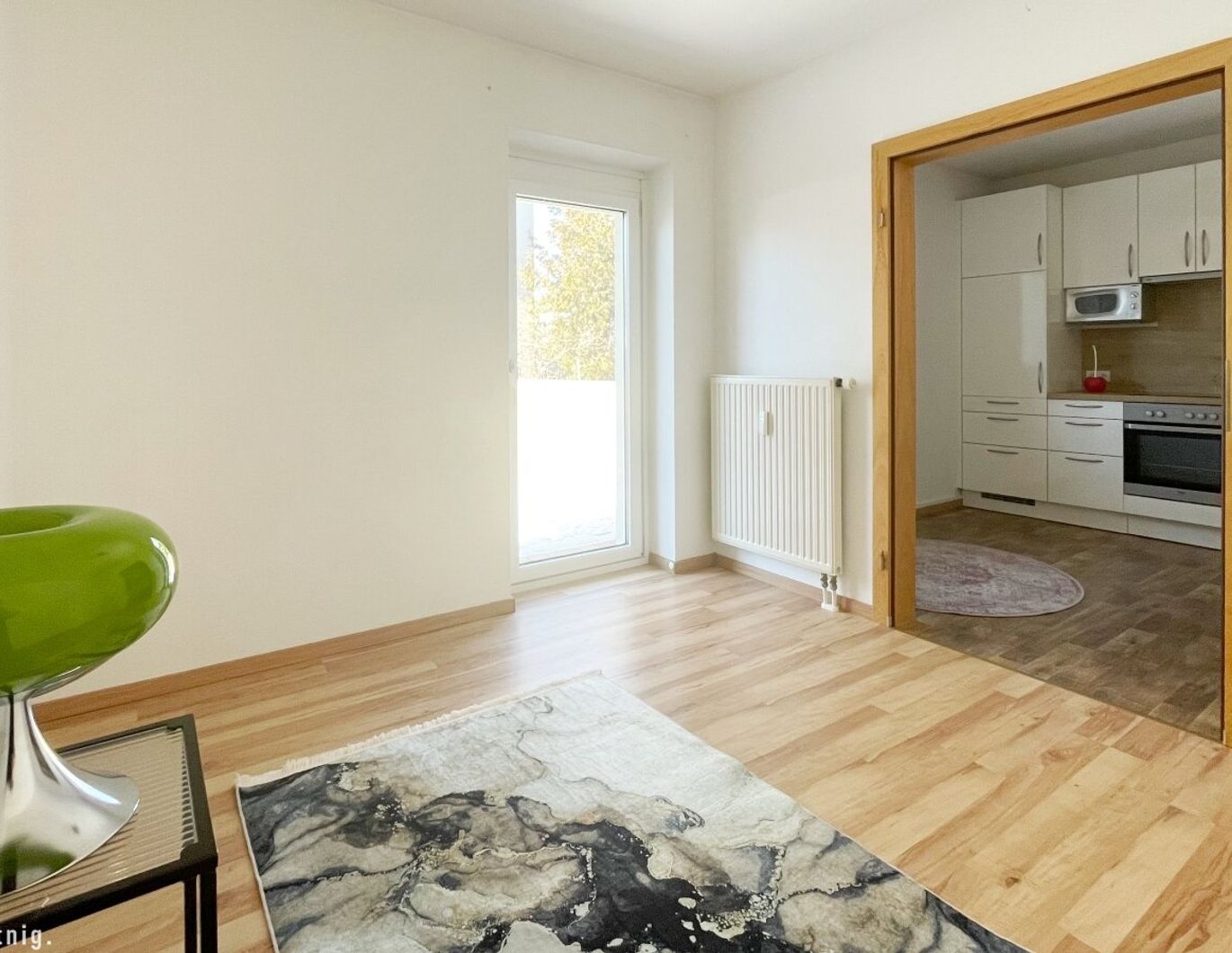 HÜBSCHE GARTENWOHNUNG IN RUHIGER LAGE - Parkplatz inklusive!