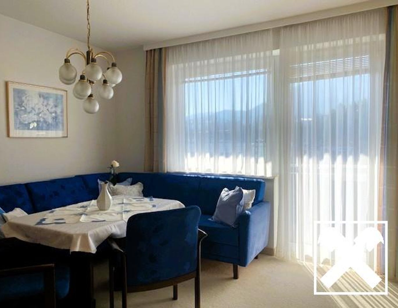 Möbliertes Schmuckstück mit sonniger Loggia!