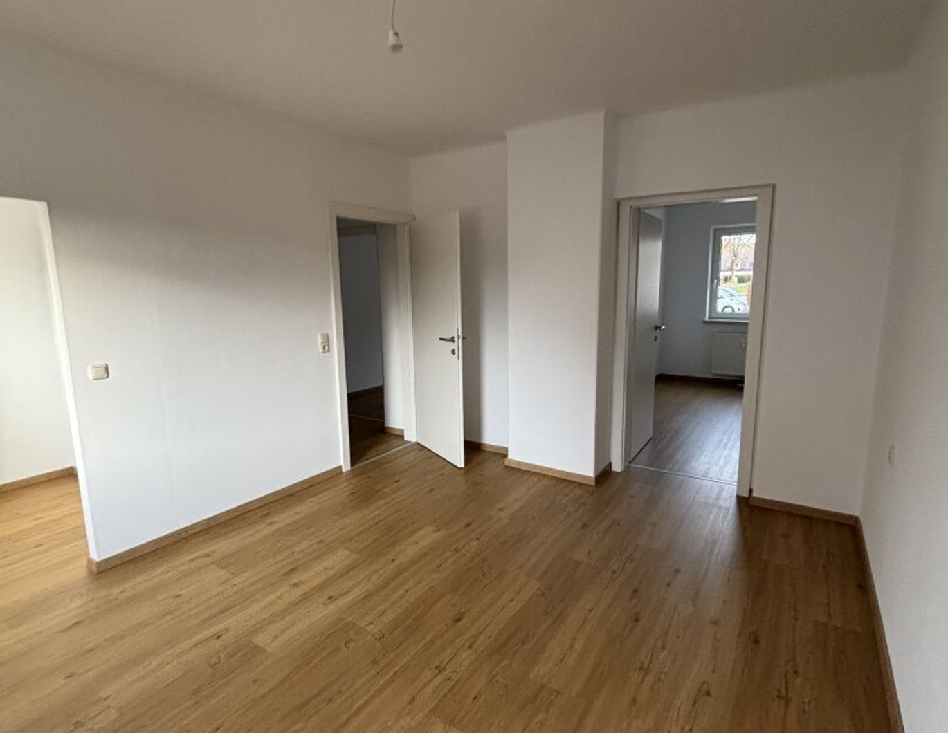 3 Zimmerwohnung mit eigenen Garten!