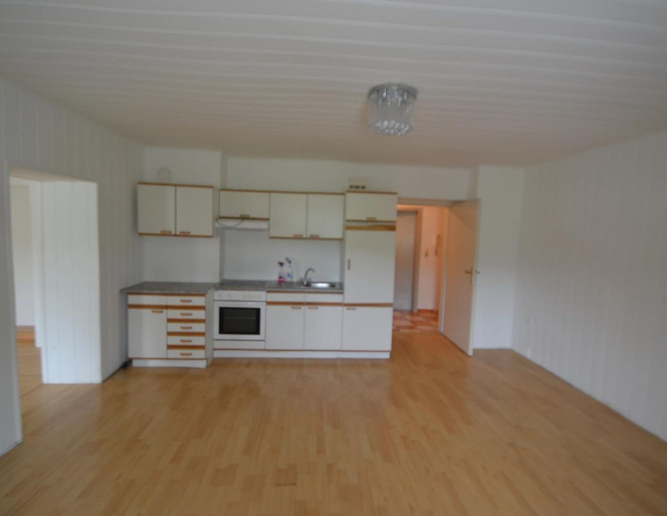 2-Zimmer-Wohnung zu vermieten (Provisionsfrei)