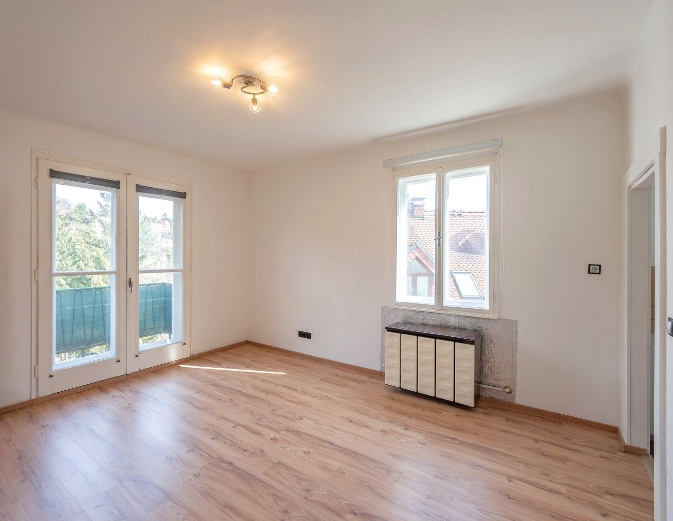 ++NEW++ 1.5-room new build apartment with separate kitchen and balcony!