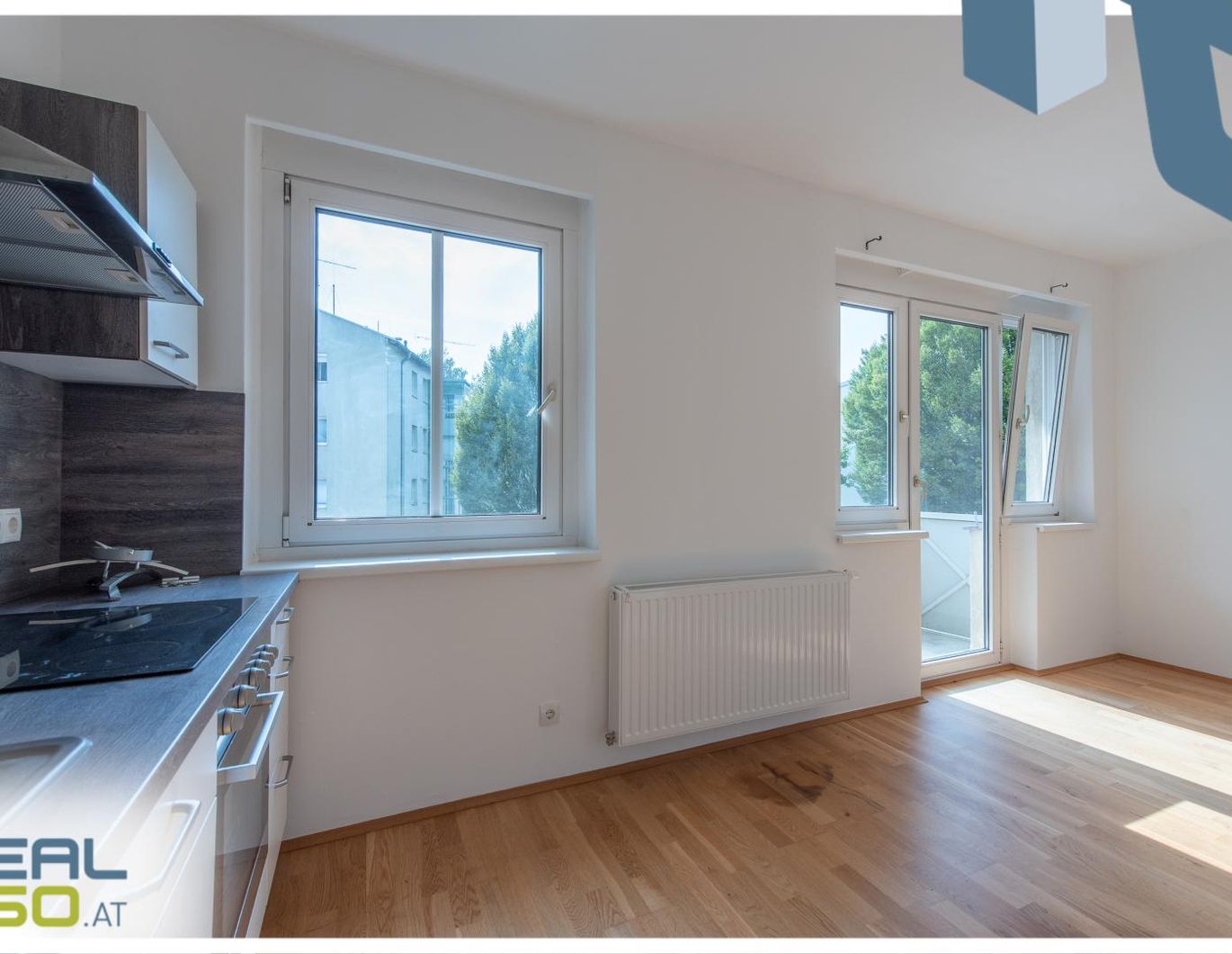 TOP 9 | Sanierte 3-Zimmerwohnung mit Balkon in Ruhelage inkl. Küche ist bereit für Sie! (Auch WG-geeignet)