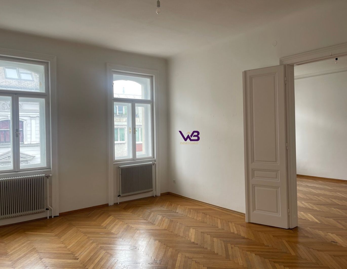 3,5-ZIMMER-ALTBAUWOHNUNG IN TOPLAGE!