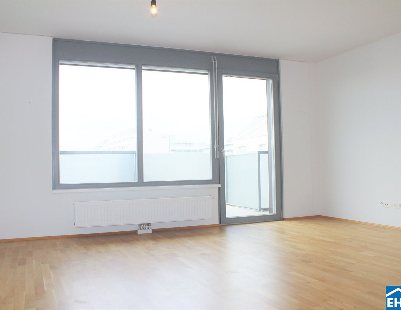 Top 1,5-Zimmer-Wohnung mit Balkon nahe Gasometer