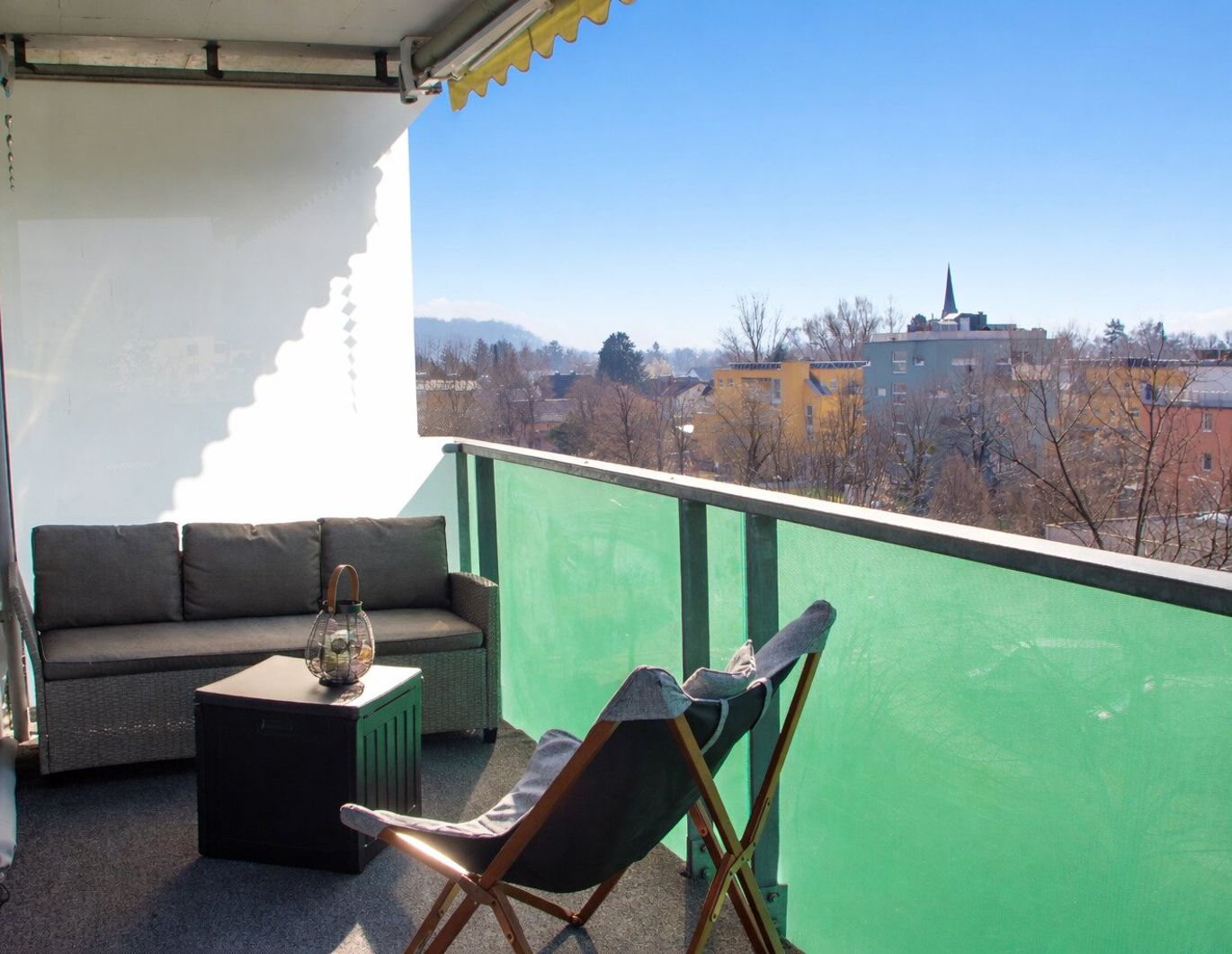 Taxham | 4-Zimmer-Wohnung mit Balkon