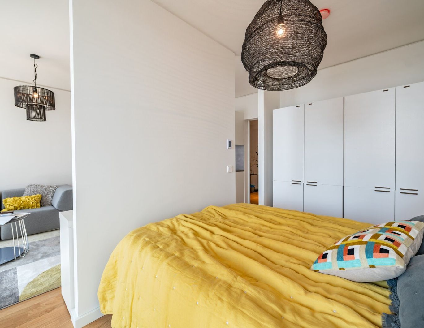 Wohnen mit Skyline-Flair - Rooftop Pool & Fitness bei der U1